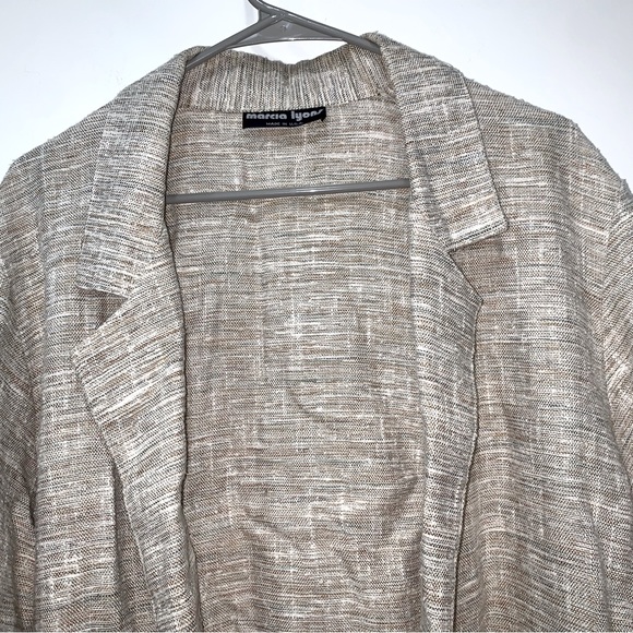 Light weight cream/ mixed color sweater/ cardigan size M/L - Picture 9 of 11